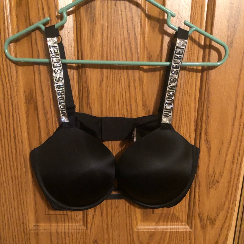 Victoria’s Secret Very Sexy Push-up Bra